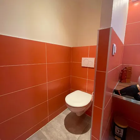 La Cle Des Champs - Le Numero 7 - Jacuzzi Apartament *